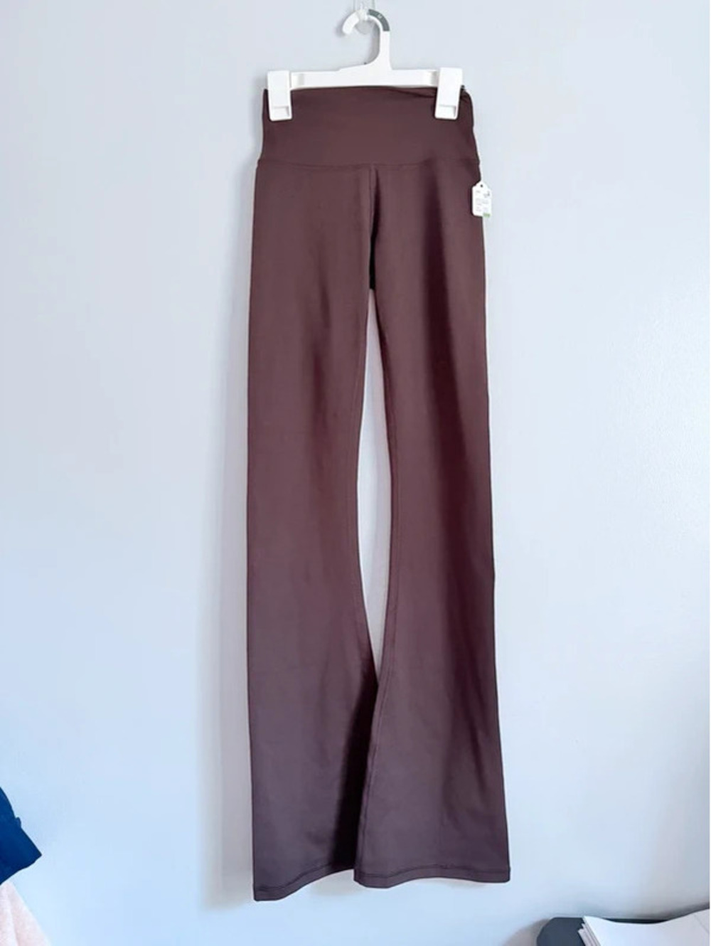 Aerie Offline The Hugger Bootcut Leggings XS Long Brown nwt